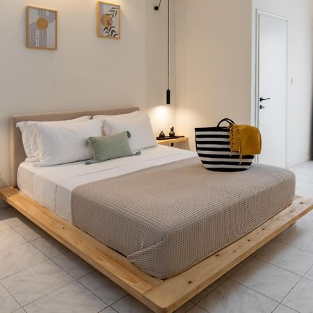 Capella Skiathos, Town Bagian luar foto
