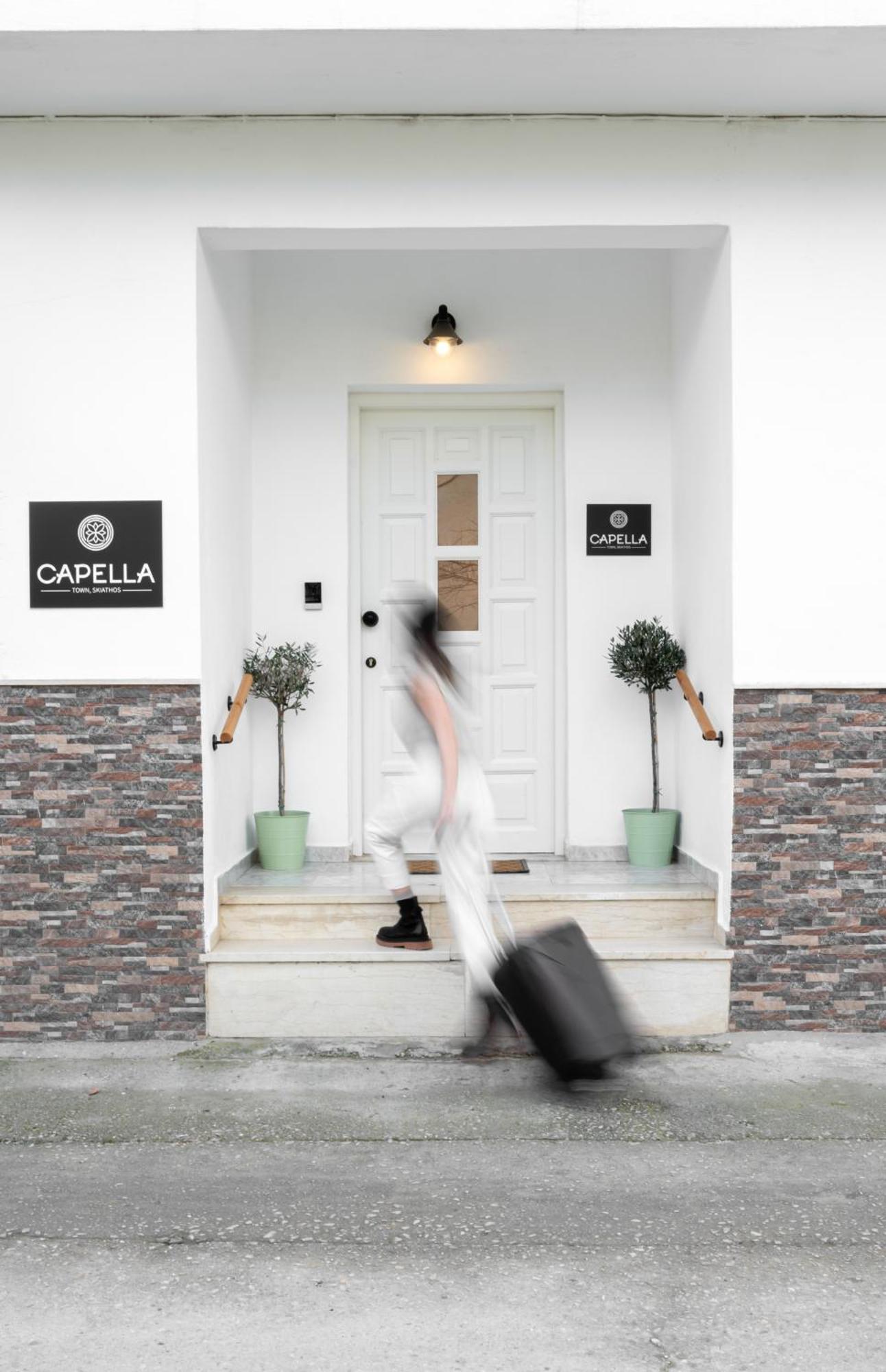 Capella Skiathos, Town Bagian luar foto